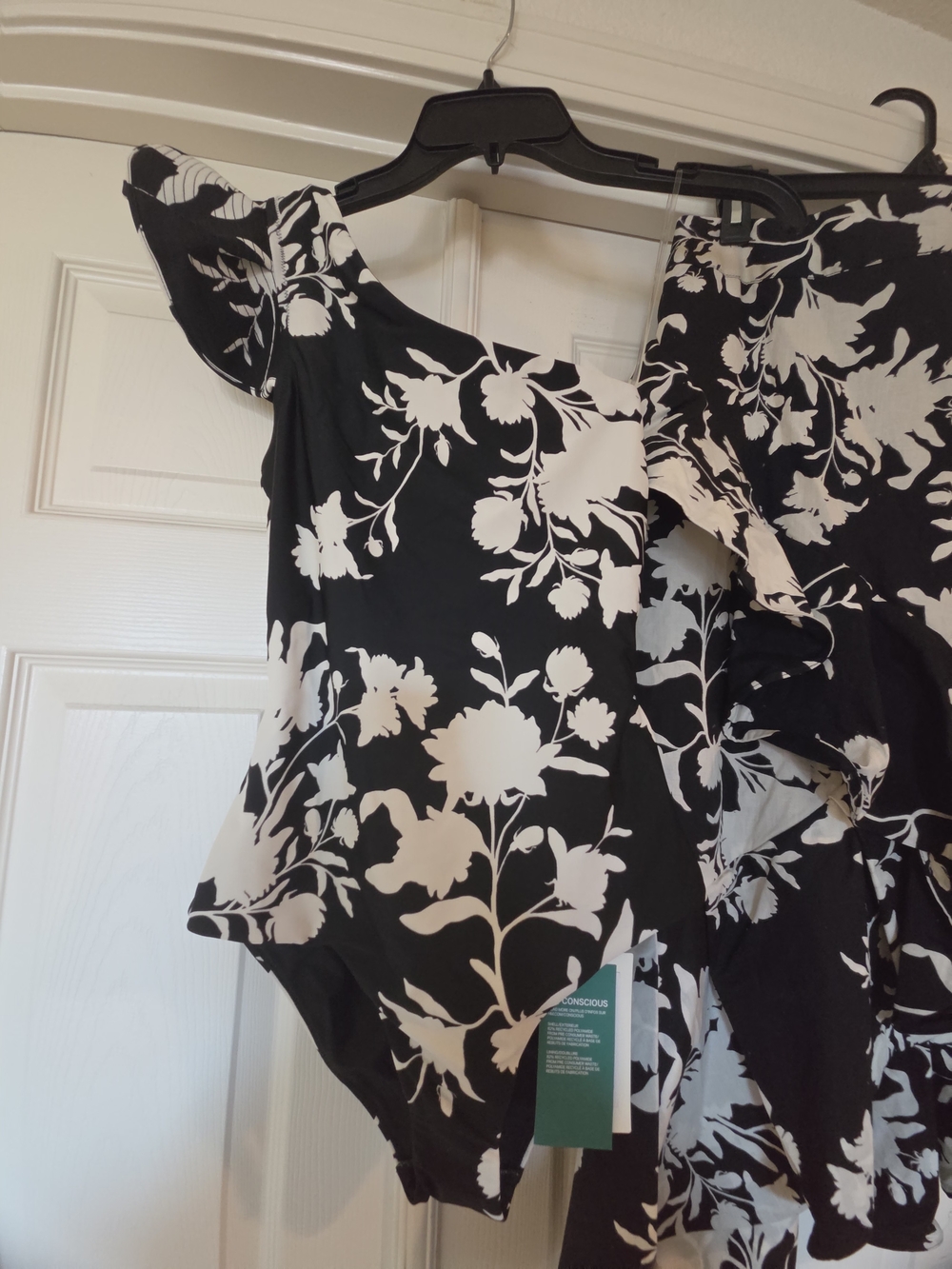 Black & White Floral Ruffle One-Piece Swim Bodysuit